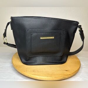 Steve Madden Black Pebbled Bucket Crossbody Purse Medium O Ring Hardware